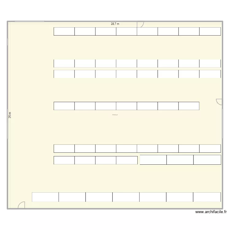 B1 racks. Plan de 1  et 717 m²