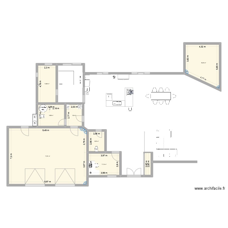 Maison Mirige. Plan de 8 pièces et 137 m2