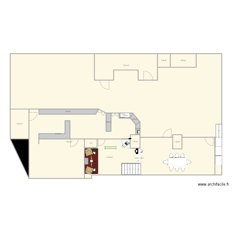 entré magasin. Plan de 0 pièce et 0 m2