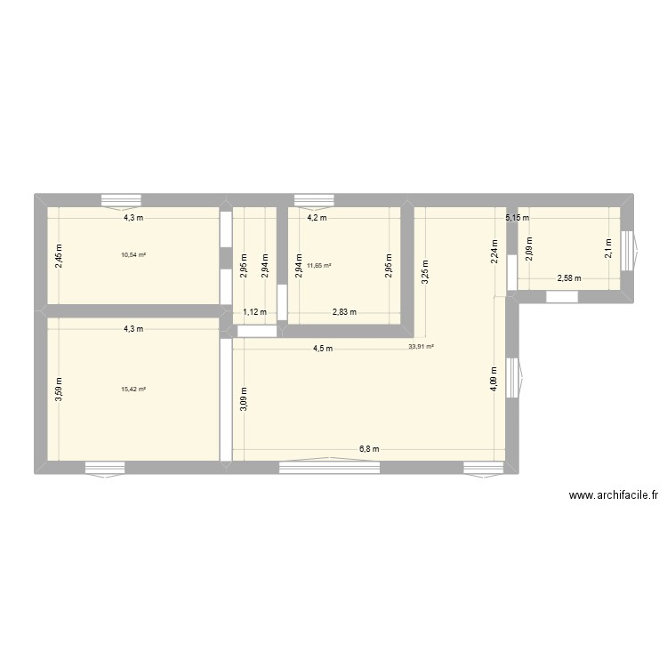 rdc. Plan de 4 pièces et 72 m2