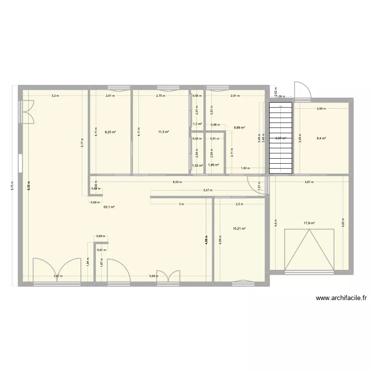 Plan. Plan de 11  et 138 m²
