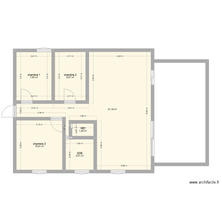 bas de villa. Plan de 6 pièces et 68 m2