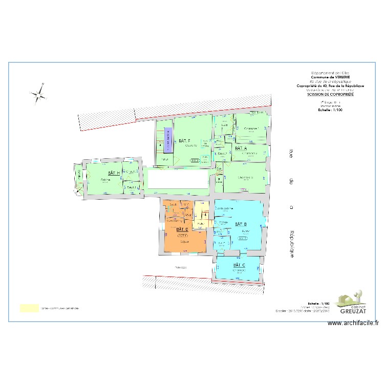 r+1 pharmacie. Plan de 0 pièce et 0 m2