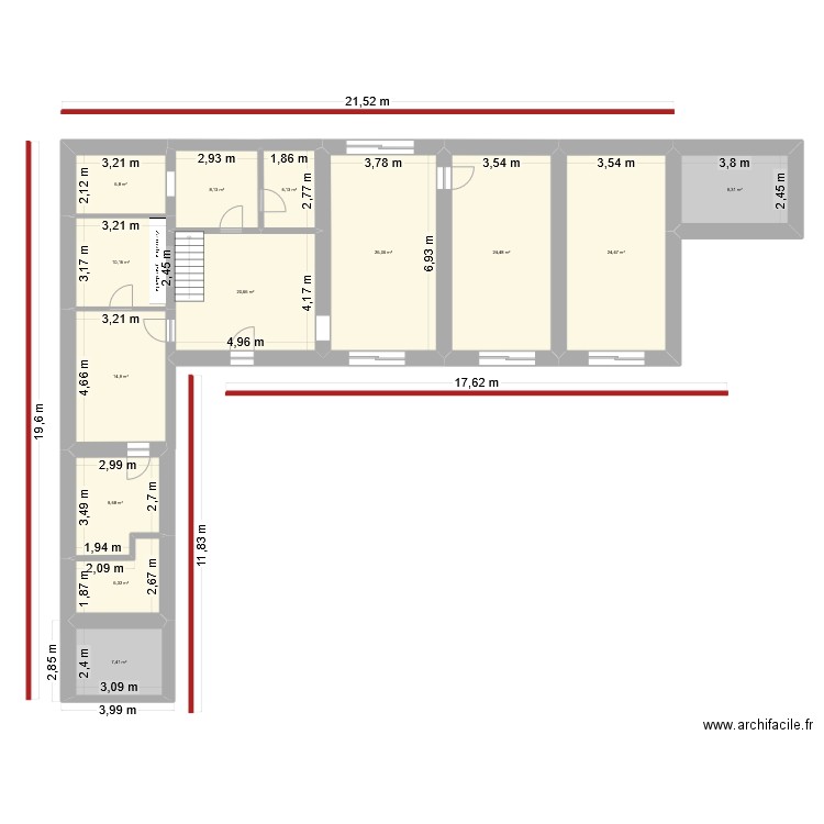 Ardentes. Plan de 13 pièces et 173 m2
