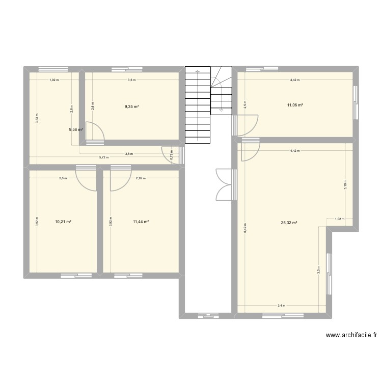 Maison Lloret. Plan de 6 pièces et 77 m2