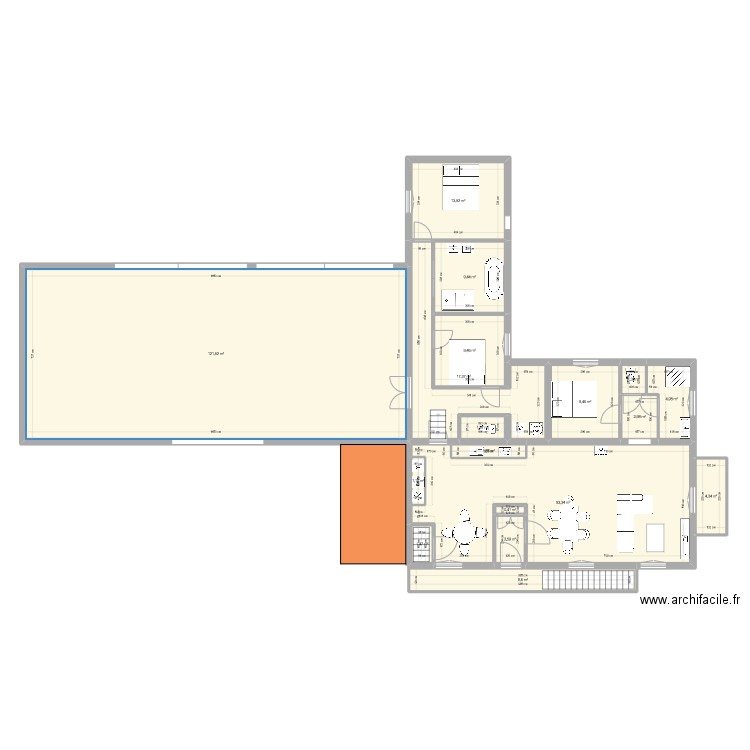 maison. Plan de 18 pièces et 267 m2