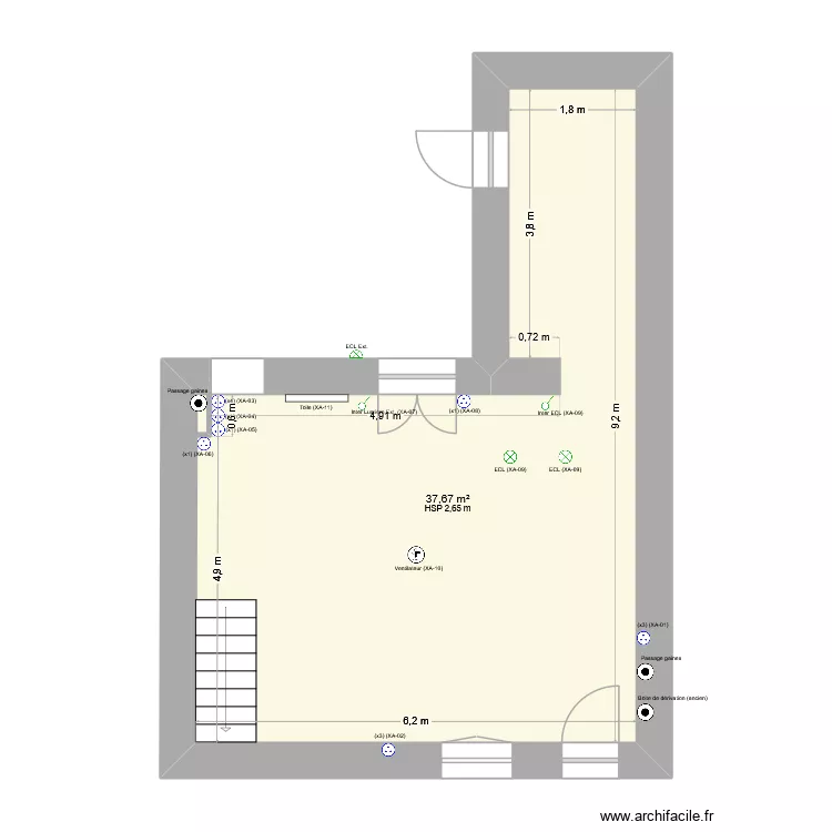 Montagnac. Plan de 1  et 38 m²