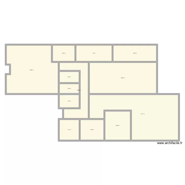 ddddd. Plan de 13  et 334 m²
