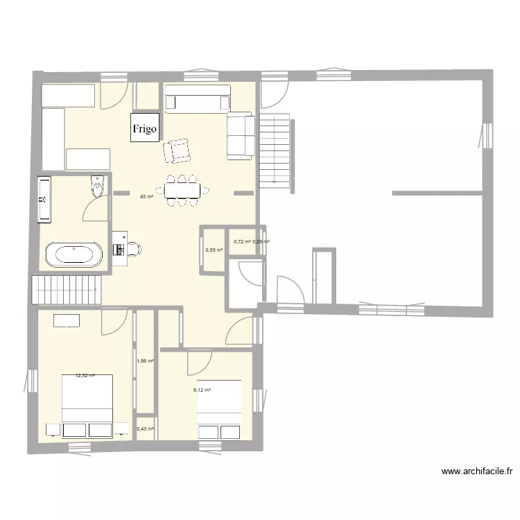 Agrandissement vers la cour avant. Plan de 8 et 70 m² Agrandissement vers la cour avant. Plan de 8 et 70 m²