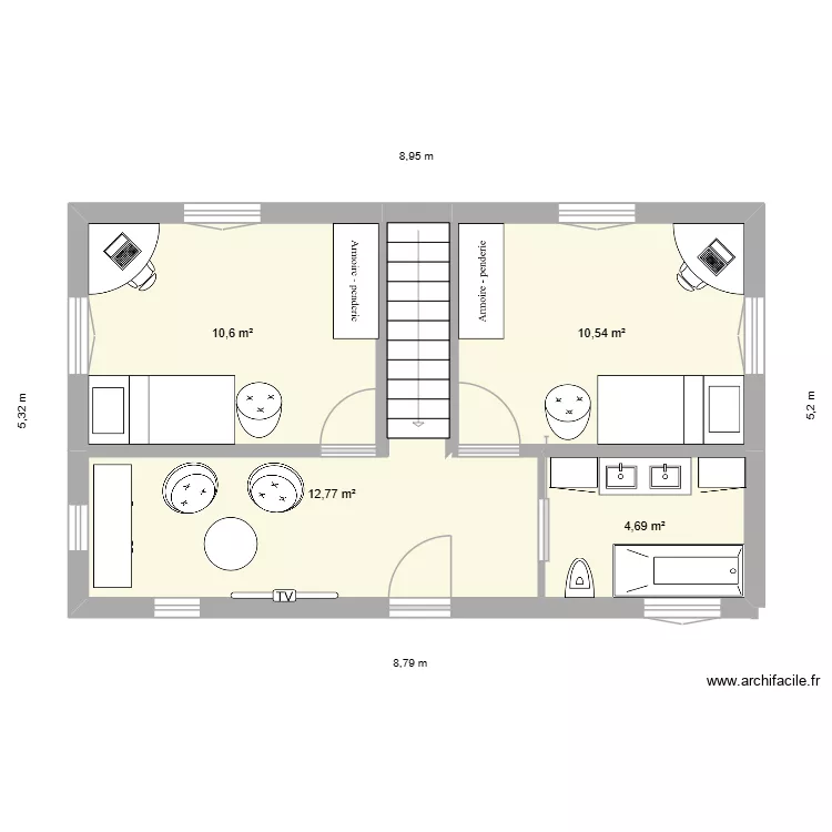 Etga emaison. Plan de 4  et 39 m²