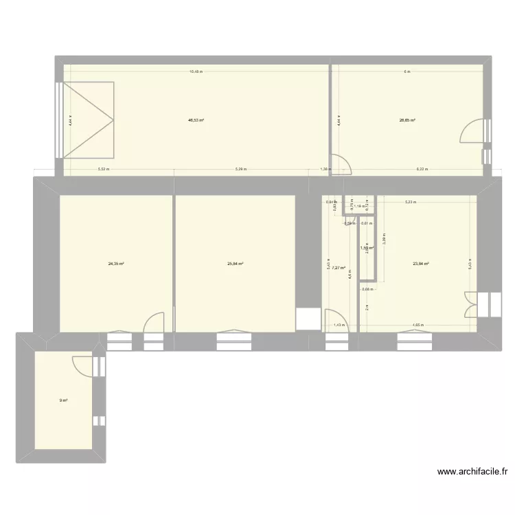 maison bis. Plan de 8 Pièces et 165 m²