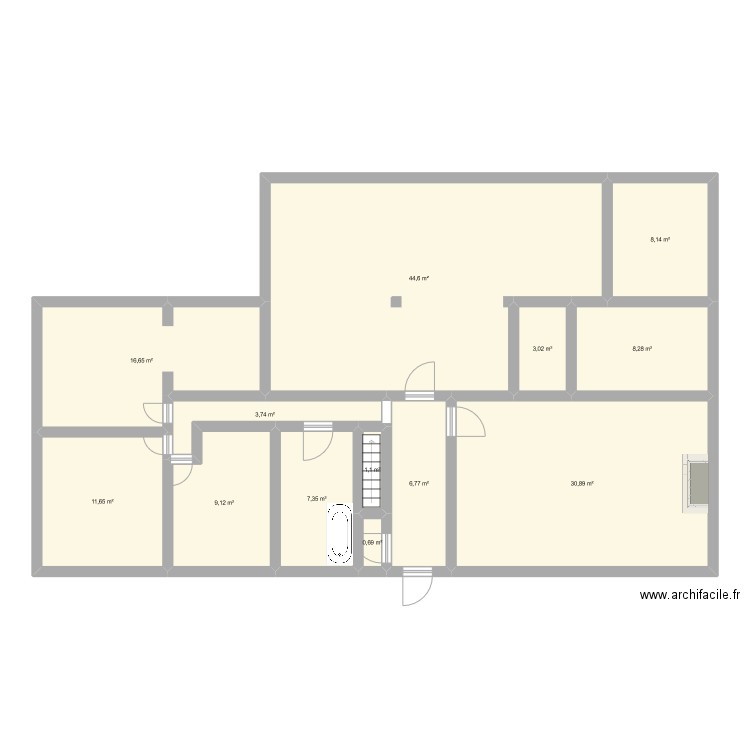 Pipaix base. Plan de 13 pièces et 152 m2