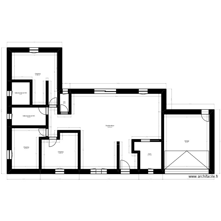 Maison plein pied. Plan de 9 pièces et 176 m2