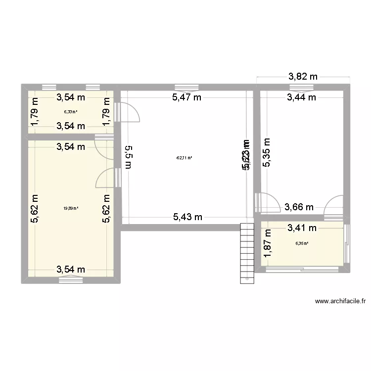 Maison &eacute;tage. Plan de 4  et 61 m²
