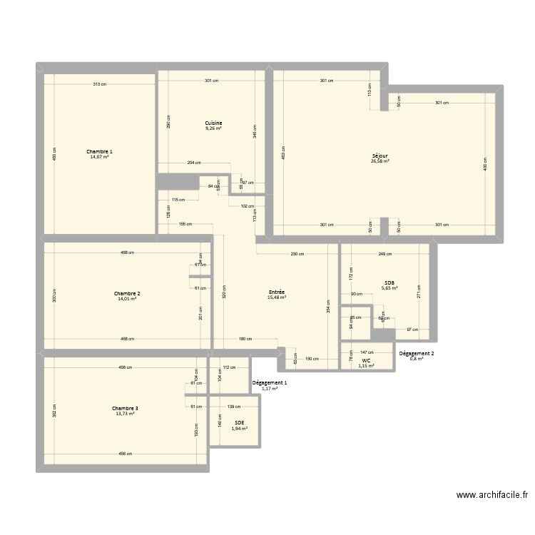 Comte - Appartement. Plan de 13 pièces et 104 m2