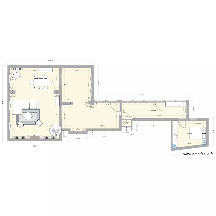 RDC_varennes. Plan de 6  et 106 m²