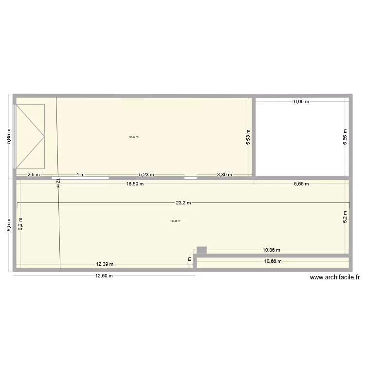 Salle des pendus - Sous-sol. Plan de 3 et 233 m² Salle des pendus - Sous-sol. Plan de 3 et 233 m²