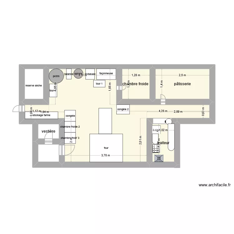 labo boulangerie. Plan de 7 Pièces et 28 m²
