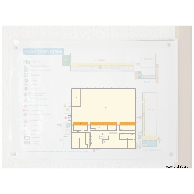 RAF26 - Hendaye - Gymnase Daniel Ugarte. Plan de 5 pièces et 1210 m2