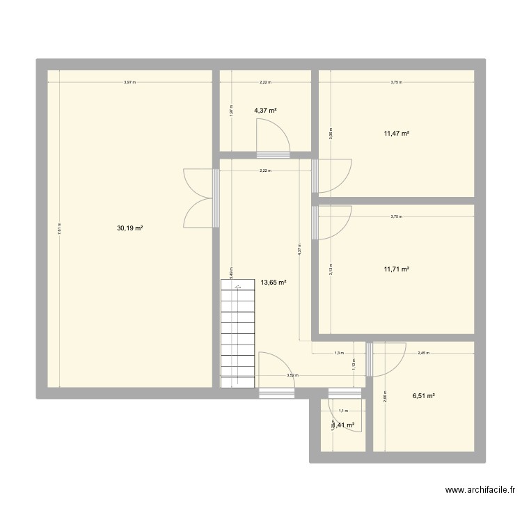 168. Plan de 7 pièces et 79 m2