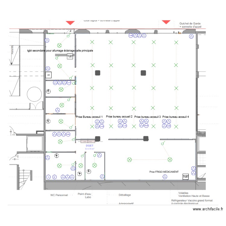 Khenniche pharmacie. Plan de 0 pièce et 0 m2