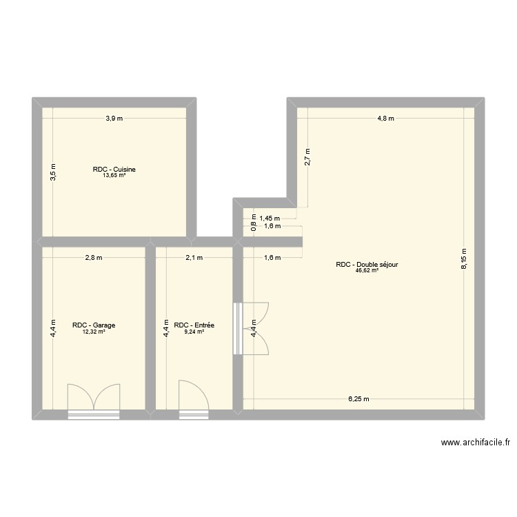 Maison RDC. Plan de 4 pièces et 82 m2