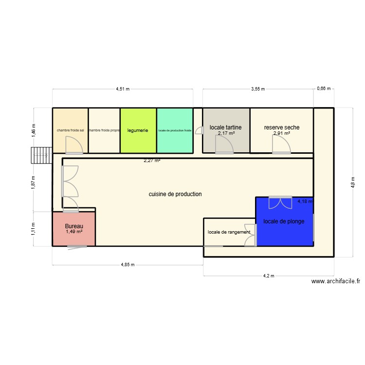 cuisine. Plan de 12 pièces et 41 m2