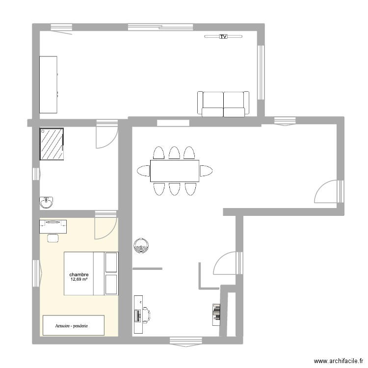 extension. Plan de 1 pièce et 13 m2