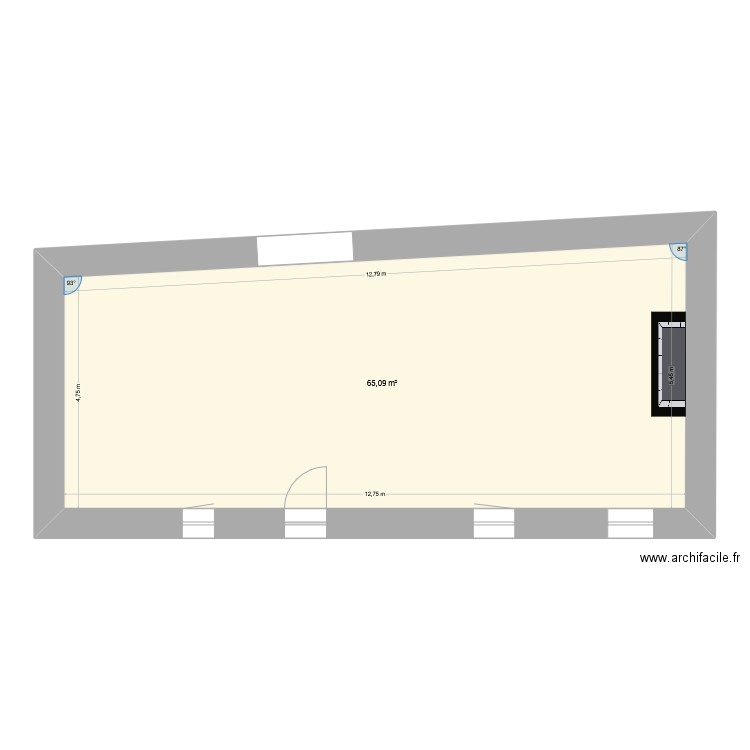 RDC Sud Est base. Plan de 1 pièce et 65 m2