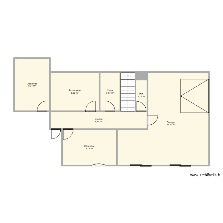 Santos sous sol. Plan de 9 pièces et 80 m2