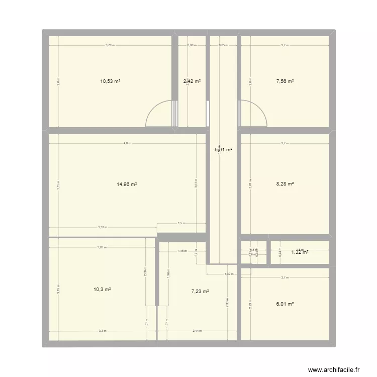 Maison Les Mackes. Plan de 10 et 75 m² Maison Les Mackes. Plan de 10 et 75 m²