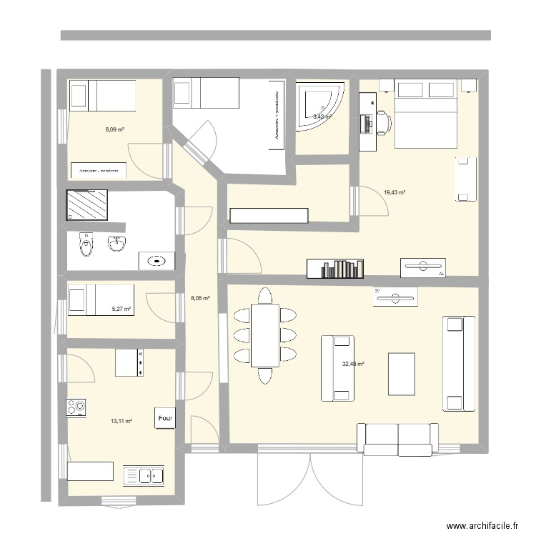 PLAN ALASORA. Plan de 7 pièces et 94 m2