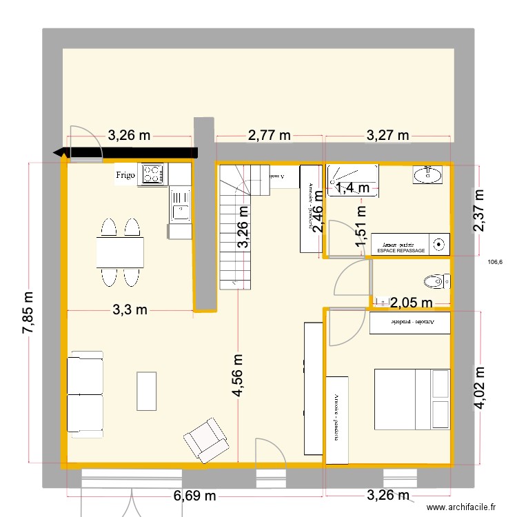 DESSE V4. Plan de 1 pièce et 107 m2