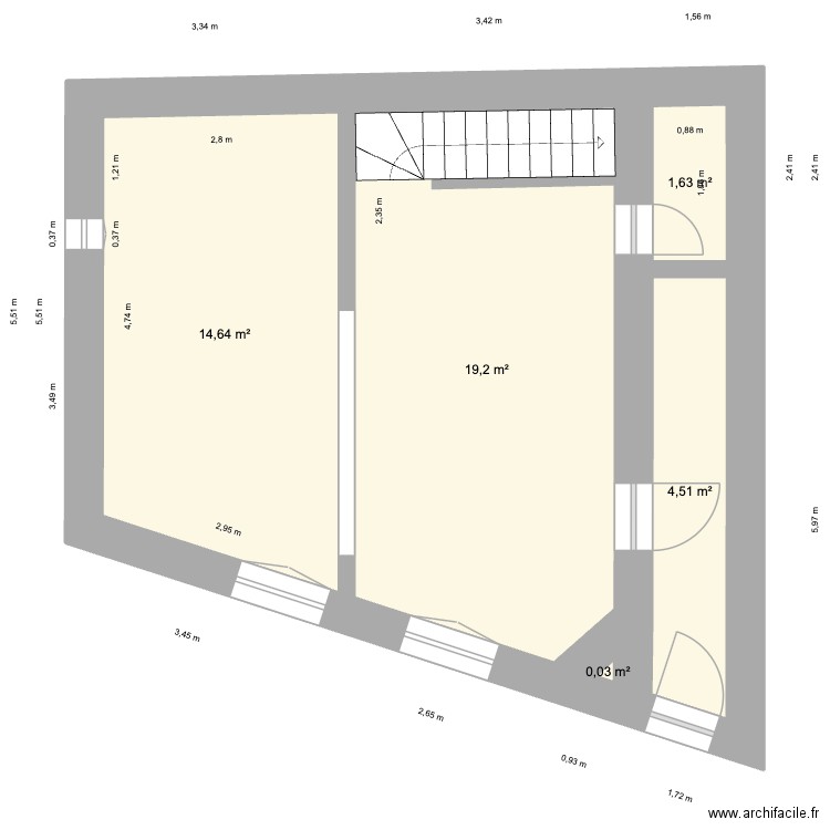 Champs. Plan de 5 pièces et 40 m2