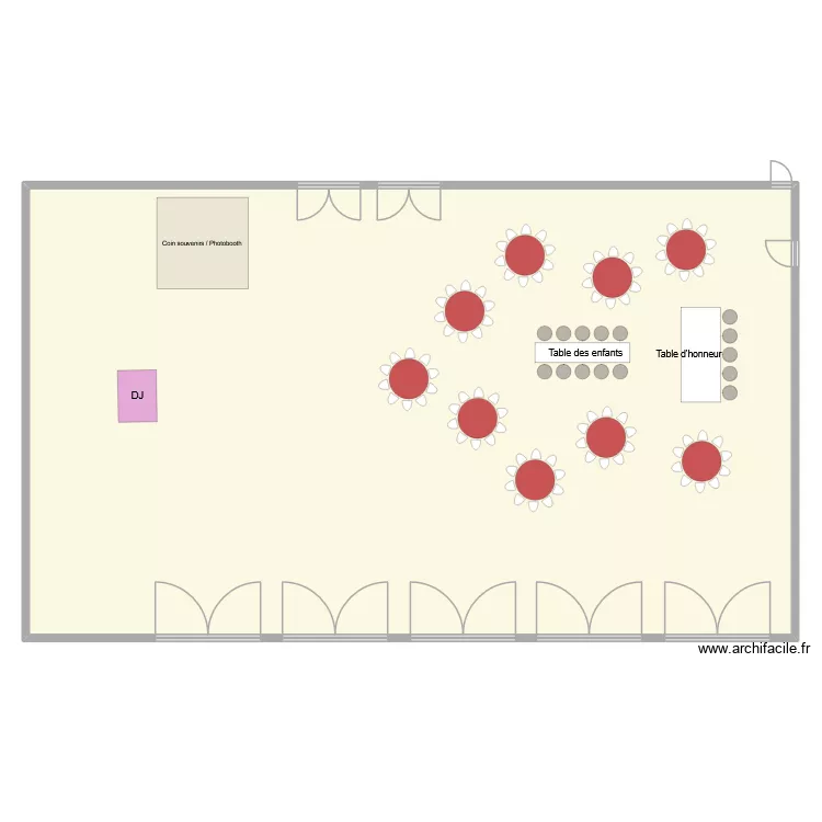 Salle de mariage. Plan de 1 et 492 m² Salle de mariage. Plan de 1 et 492 m²