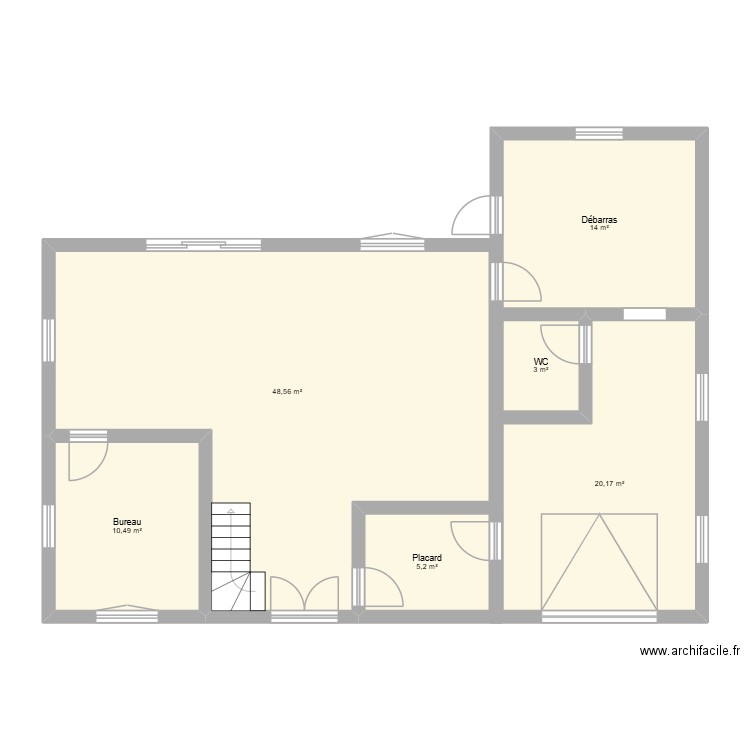 BURE. Plan de 6 pièces et 101 m2