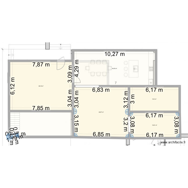 Maison Hennaya. Plan de 8 pièces et 284 m2
