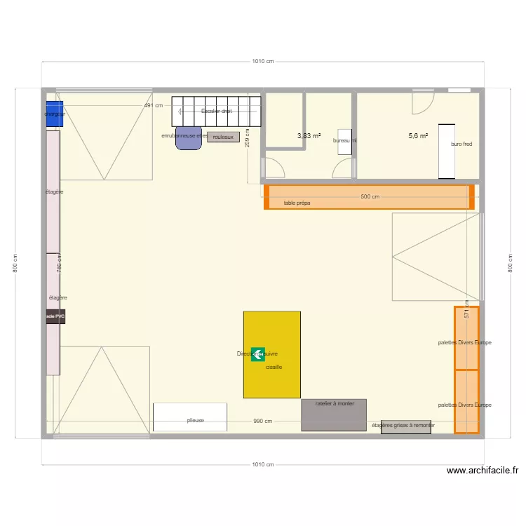 loc d'&agrave; c&ocirc;t&eacute; pour essai. Plan de 