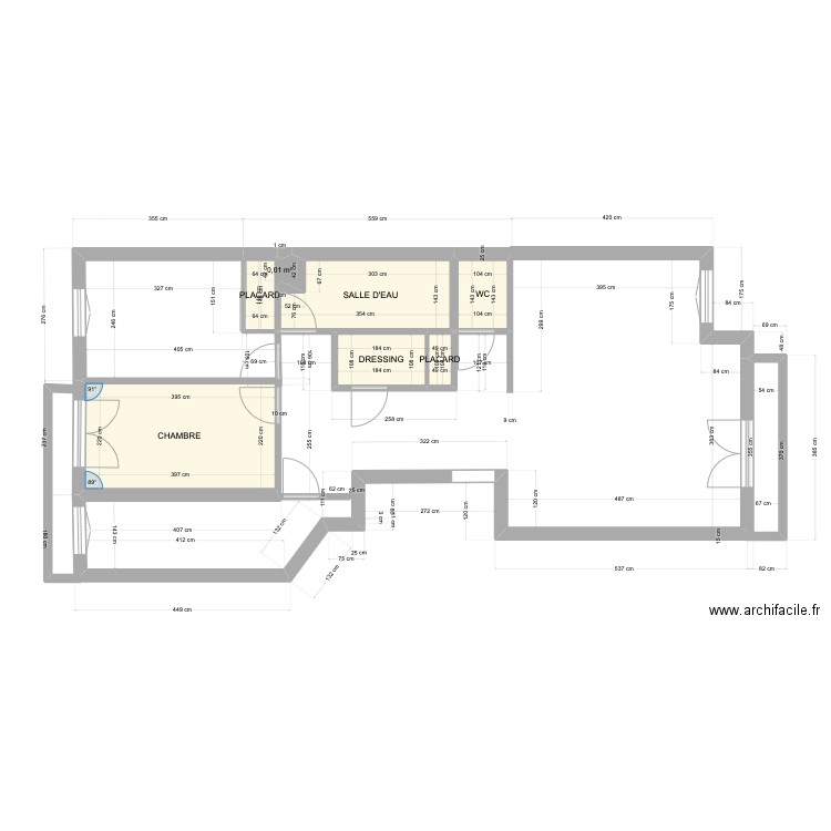 Appartement 75015. Plan de 7 pièces et 18 m2