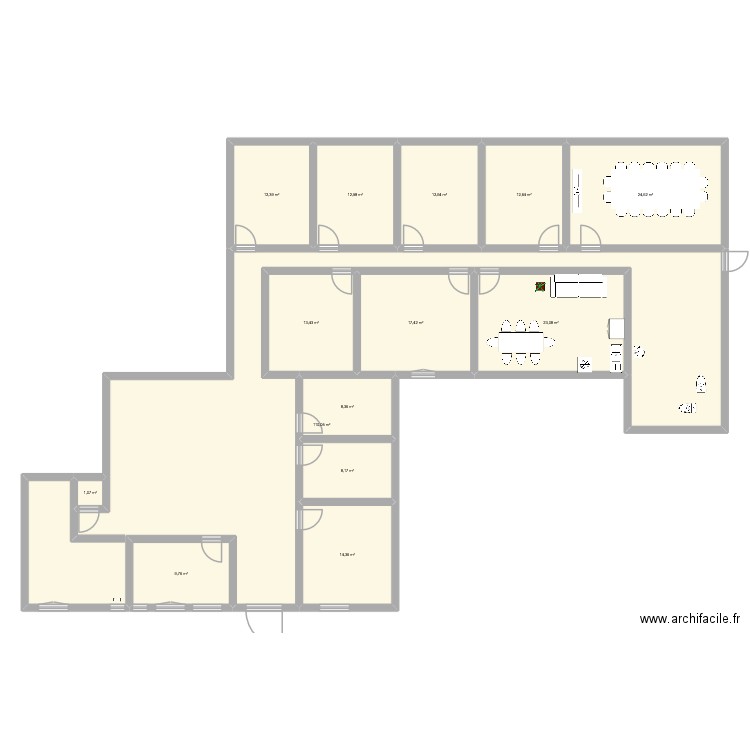 chantourne. Plan de 14 pièces et 281 m2