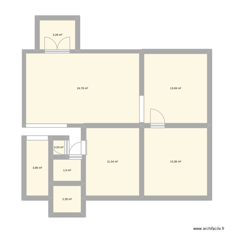 horizons clairs. Plan de 9 pièces et 75 m2