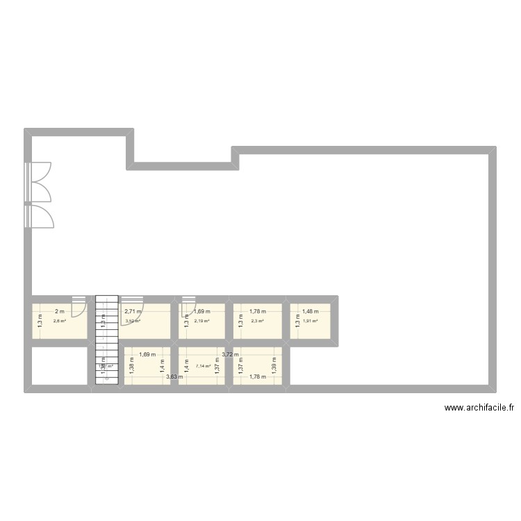 1  er. Plan de 7 pièces et 21 m2