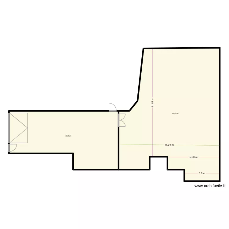 Libanai. Plan de 2  et 196 m²