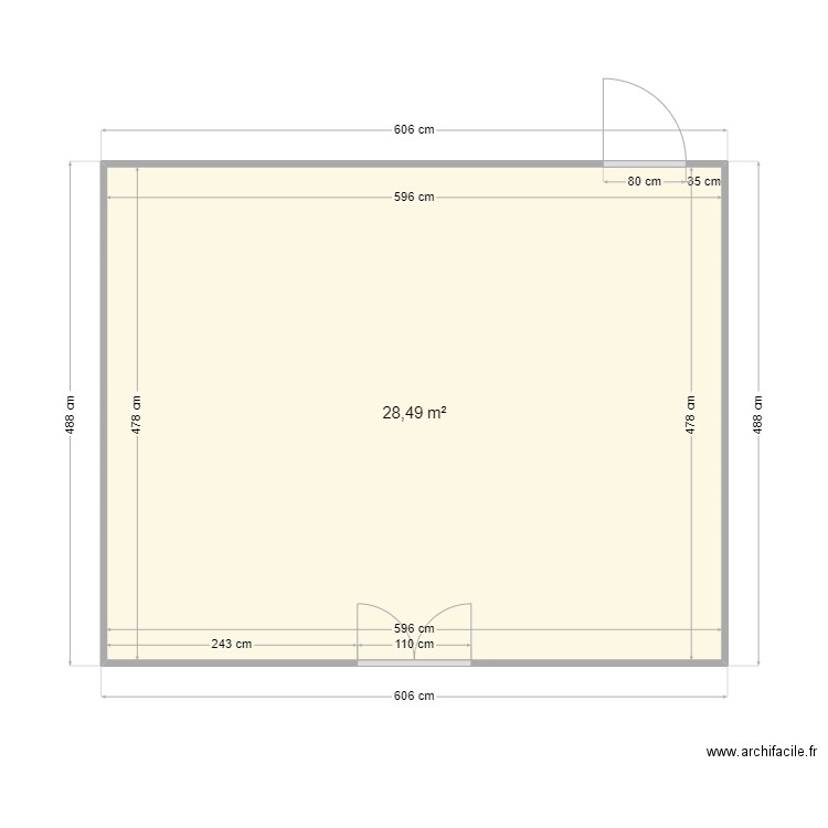 Boutique standard 30m². Plan de 1 pièce et 28 m2