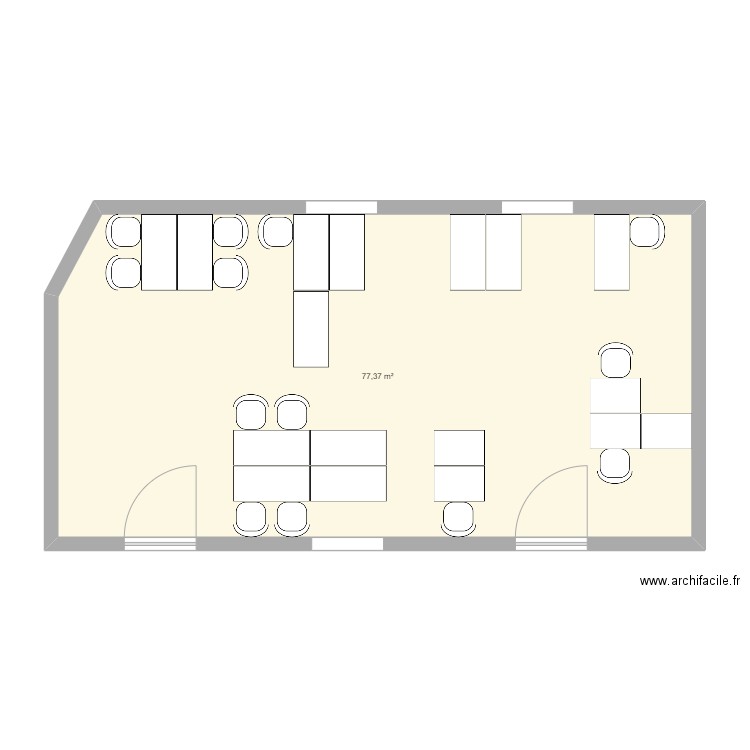 Salle informatique SANS CLOISON. Plan de 0 pièce et 0 m2