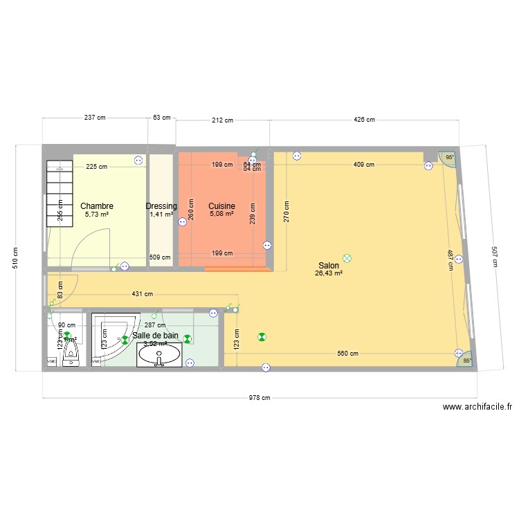 Paris. Plan de 6 pièces et 43 m2
