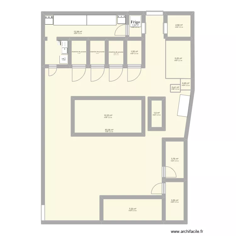 casecouille. Plan de 16 pièces et 163 m²