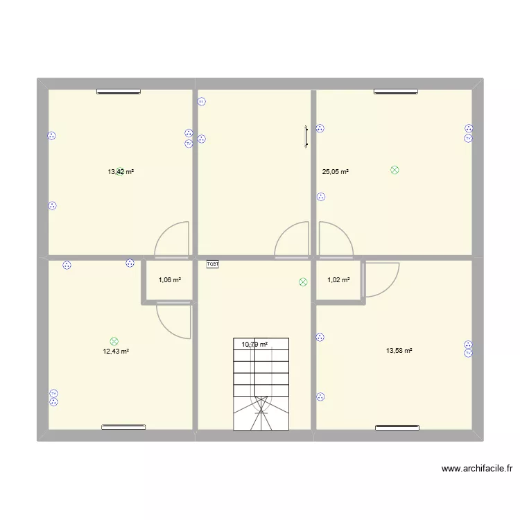 auto ecole plagny 1 etage. Plan de 7  et 77 m²