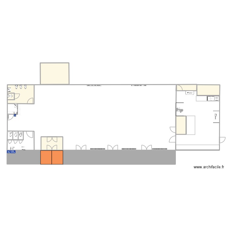 Eglise. Plan de 8 pièces et 76 m2