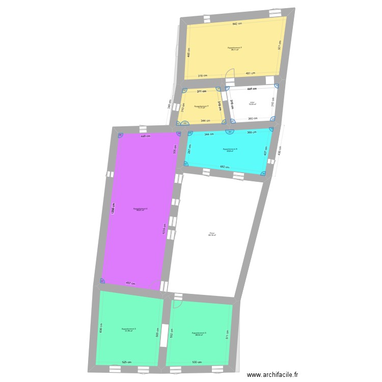 16  CONTI OK. Plan de 16 pièces et 471 m2